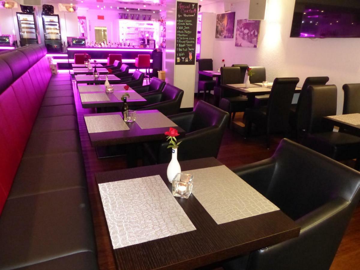 Aparthotel C'Est La Vie ザールルイ エクステリア 写真
