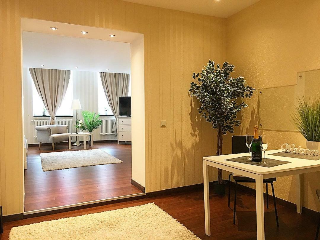 Aparthotel C'Est La Vie ザールルイ エクステリア 写真