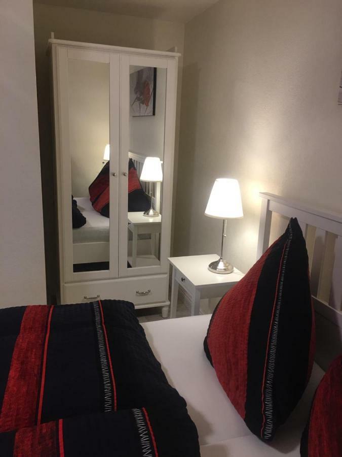 Aparthotel C'Est La Vie ザールルイ エクステリア 写真